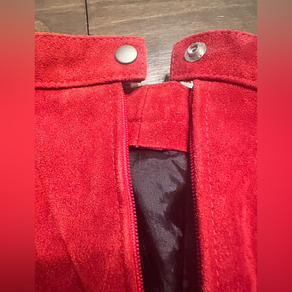 Vintage Red Suede Mini Skirt Size 5/6 -fits small (see info) USA Made - Picture 6 of 12